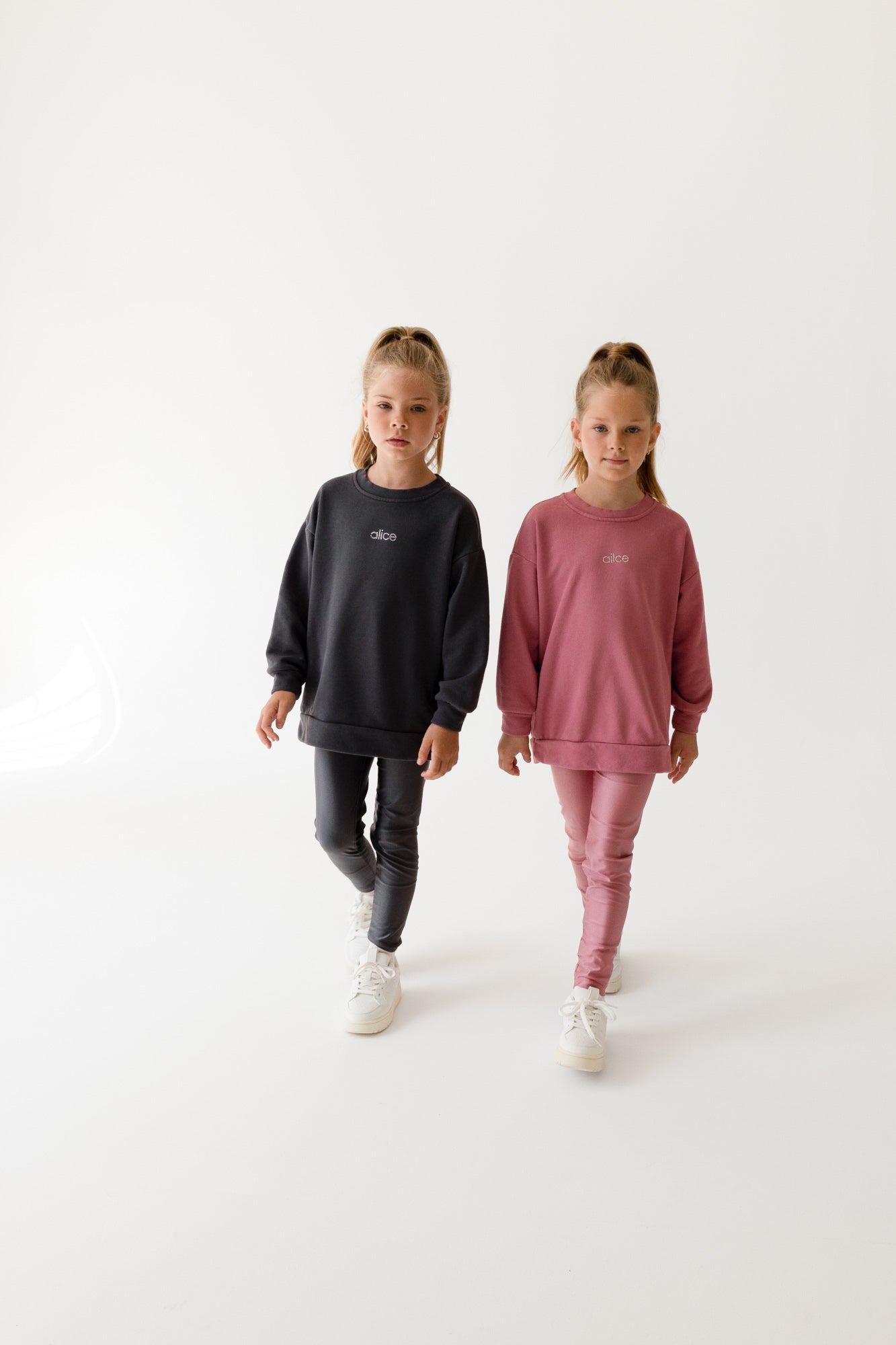 ΣΕΤ ΜΕ ΜΕΤΑΛΛΙΚΟ ΚΟΛΑΝ ALICE 2Y-SMALL