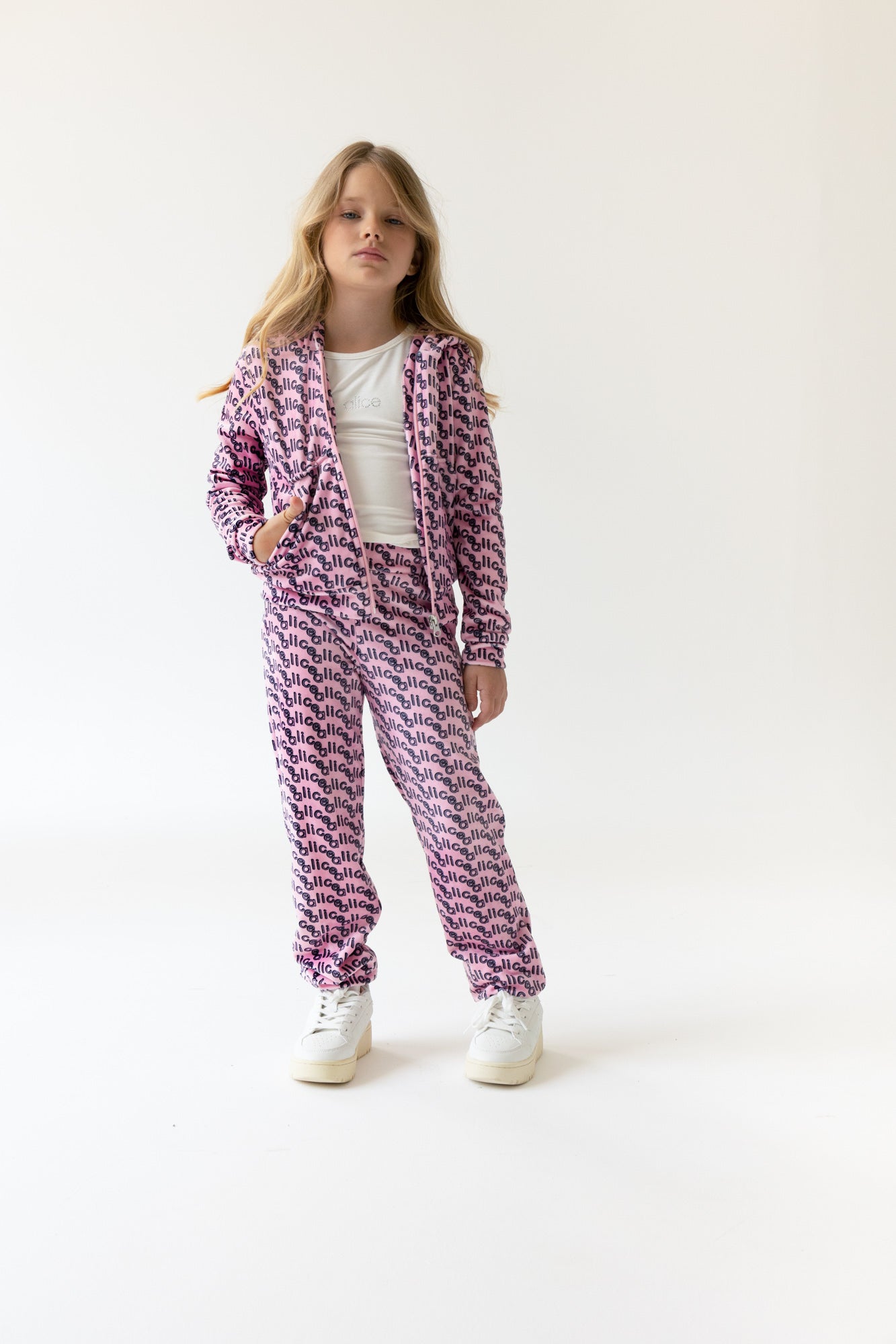 ΣΕΤ ΒΕΛΟΥΔΙΝΟ LOGO PRINT ALICE 2-12Υ