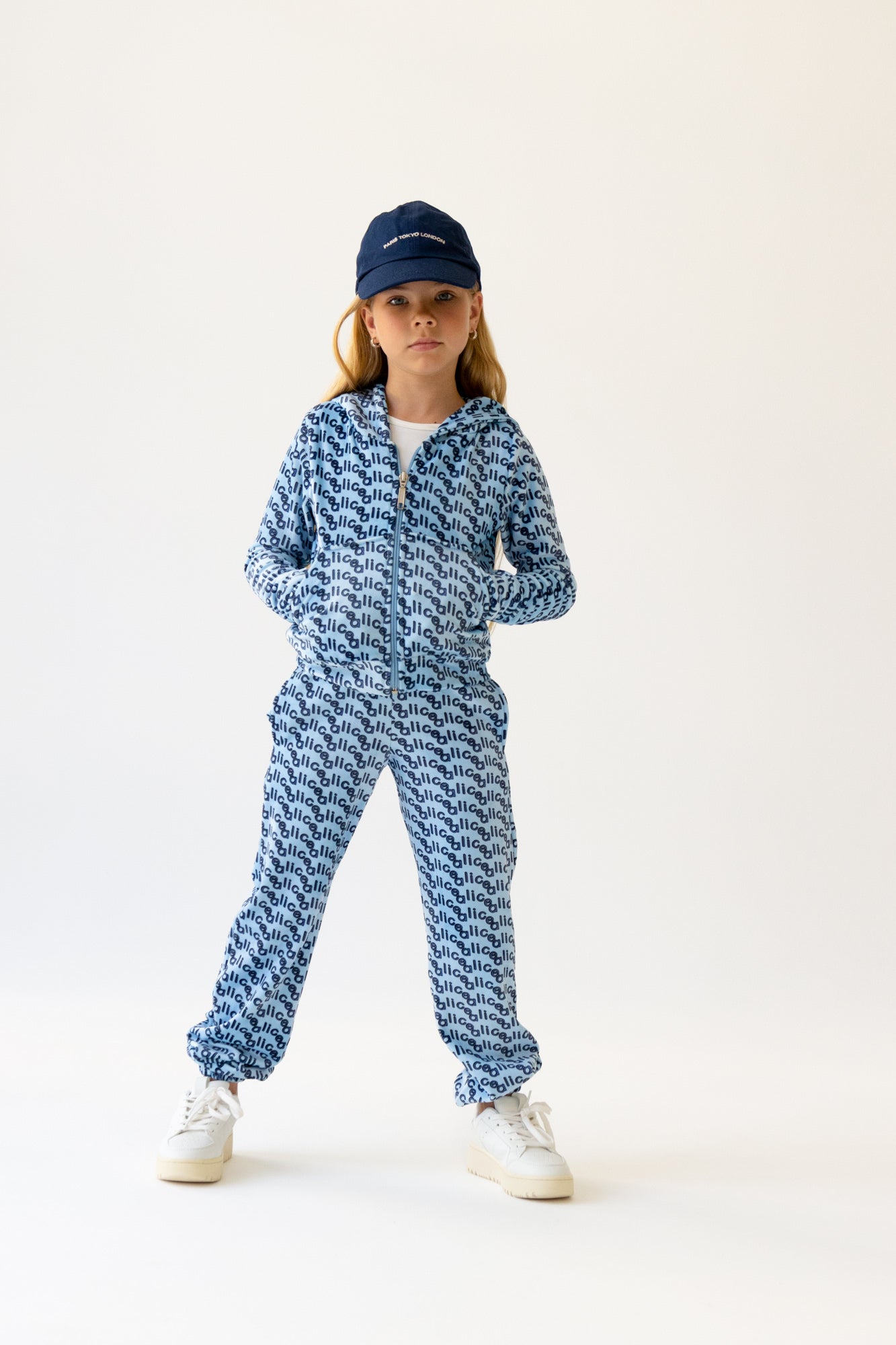 ΣΕΤ ΒΕΛΟΥΔΙΝΟ LOGO PRINT ALICE 2-12Υ