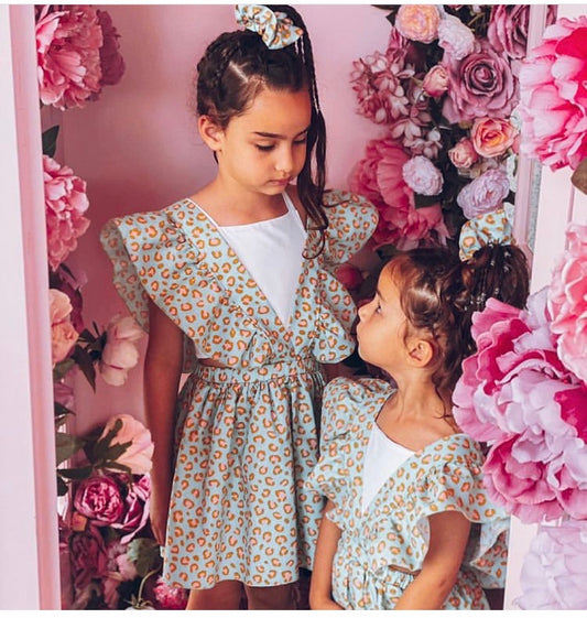 Σαλοπέτα φούστα με κοκαλάκι μαλλιών