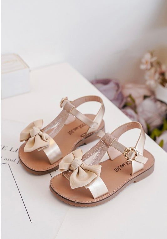 Σανδάλια μπεζ με φιόγκο 25-30