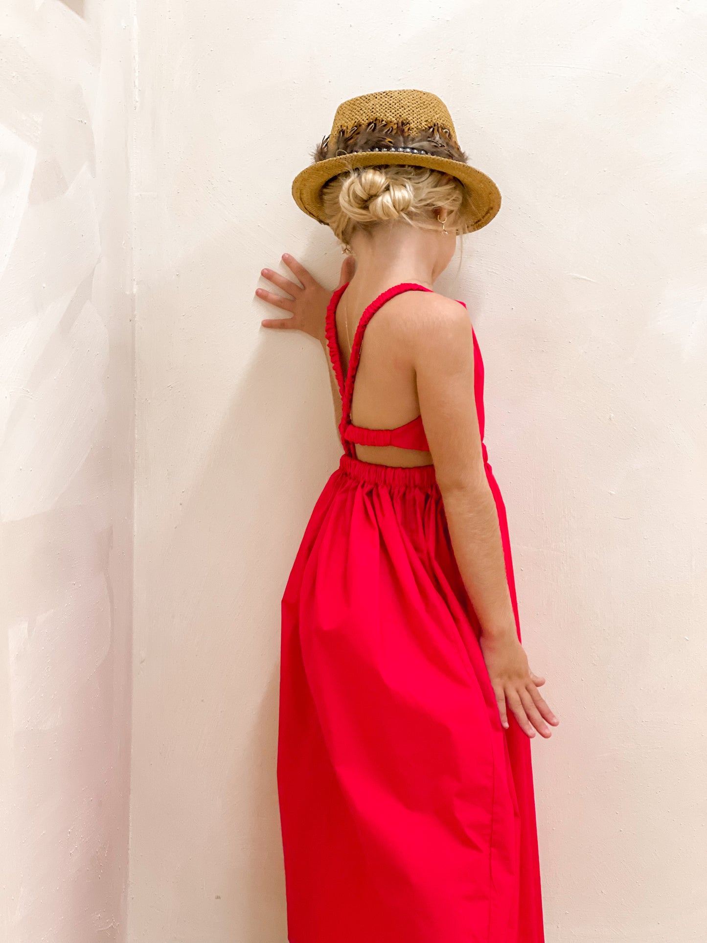 VOTSALO RED DRESS 8-14Y