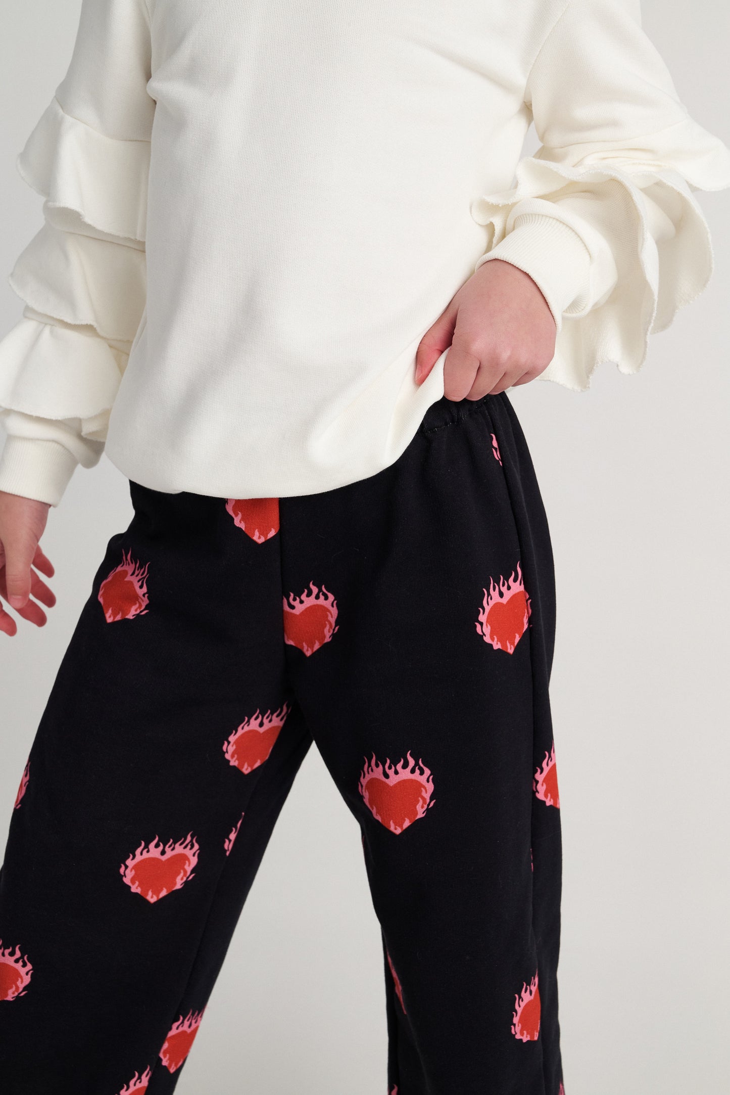 TWO IN A CASTLE Flaming Hearts Set