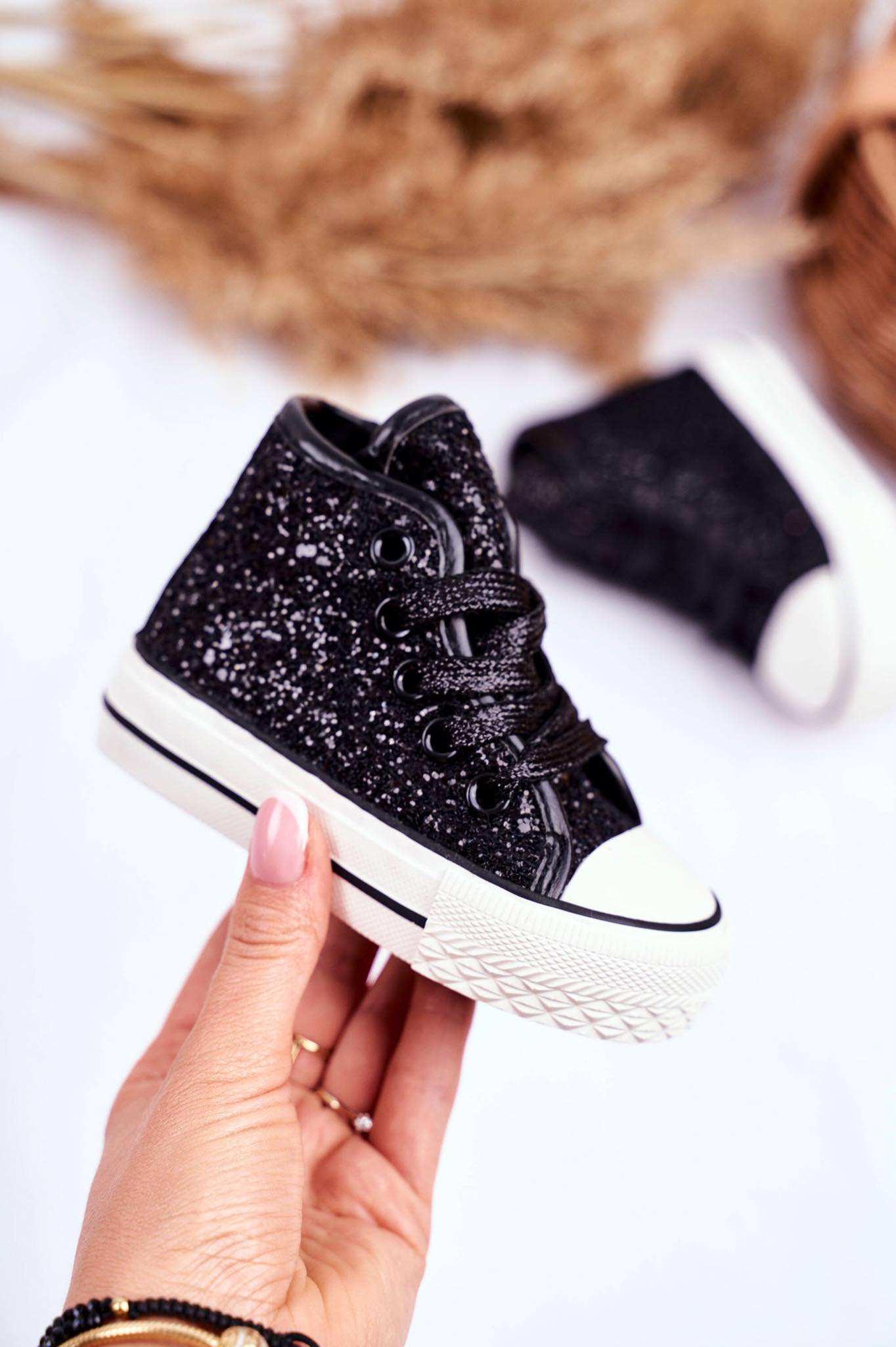 Sneakers glitters μαύρα 18-23